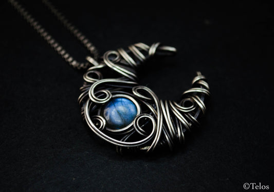 Sterling Silver Crescent Moon Labradorite Necklace